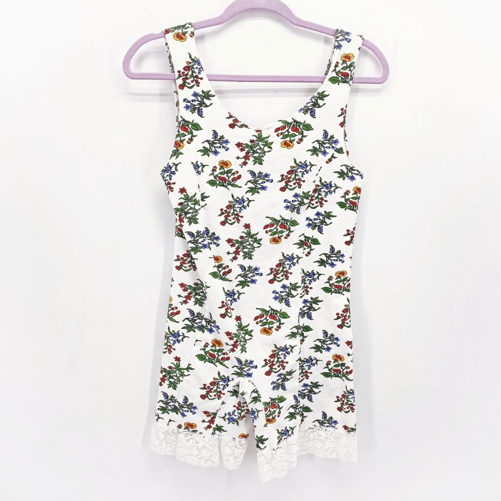 Victoria's Secret Vintage Floral Sleep Romper - Picture 5 of 6